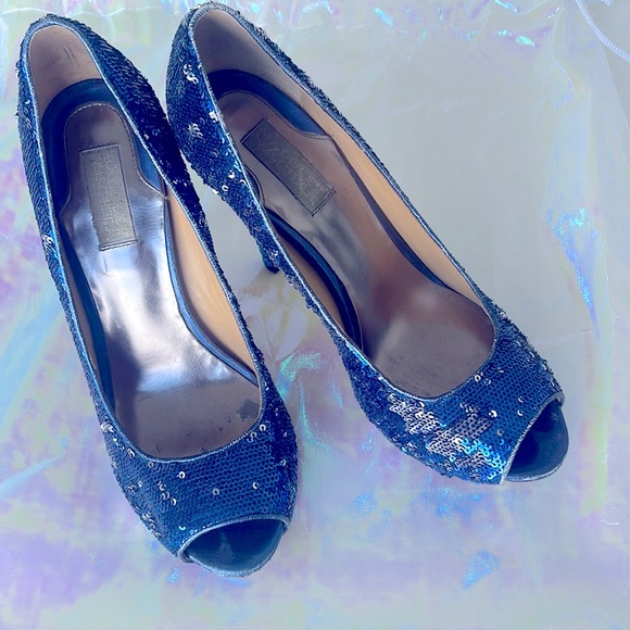Badgley Mischka sequinned peep toe platform pump heels size 9. - Picture 1 of 10
